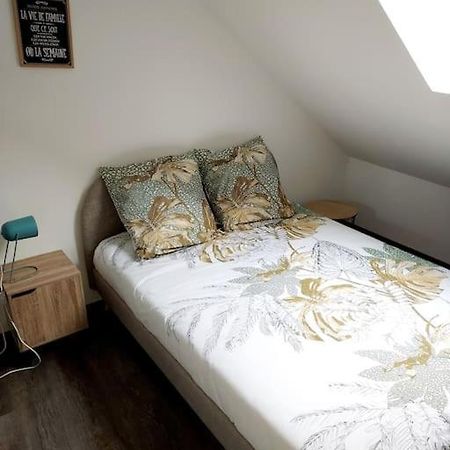 T2 Cosy Vieux Montlucon Apartment Bagian luar foto